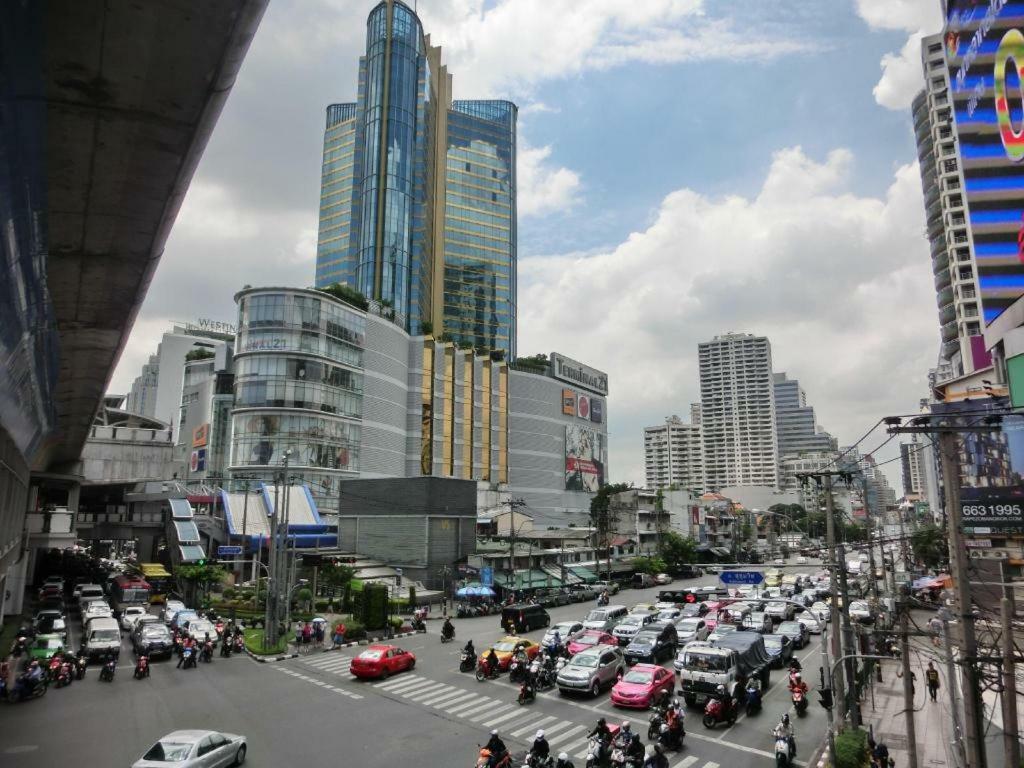 Beebedz Hostel Bangkok Luaran gambar