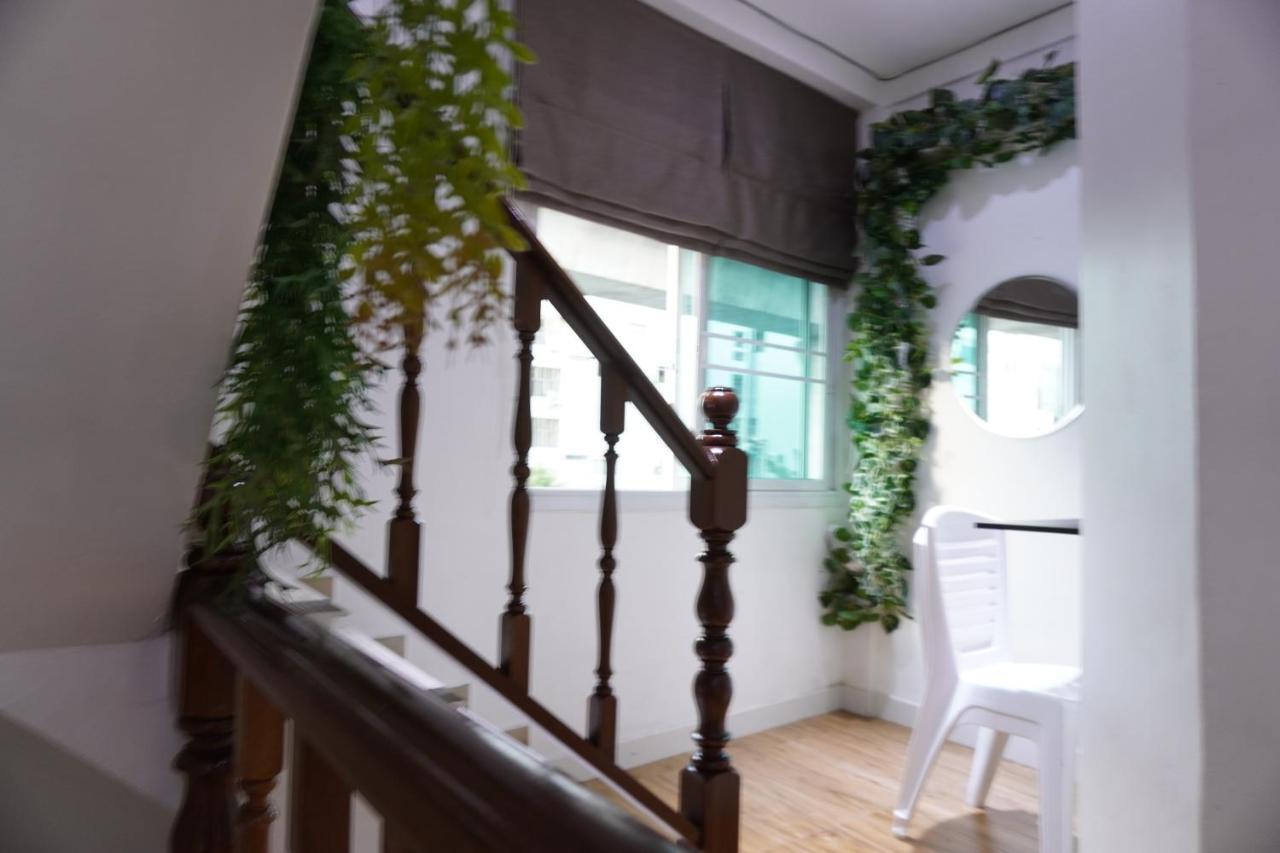 Beebedz Hostel Bangkok Luaran gambar