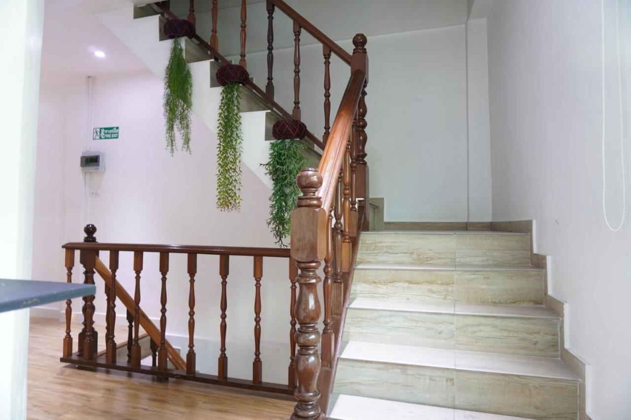 Beebedz Hostel Bangkok Luaran gambar